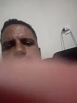 Snapshot of DOMINADOR5 chatting on February 18, 2025, 6:15 am DOMINADOR5 online show from February 18, 2025, 6:15 am