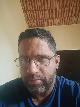 Snapshot of DOMINADOR5 chatting on March 2, 2025, 1:09 pm DOMINADOR5 online show from March 2, 2025, 1:09 pm