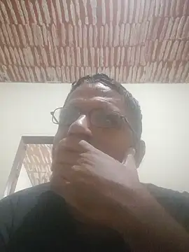 Snapshot of DOMINADOR5 chatting on March 23, 2025, 12:15 am DOMINADOR5 online show from March 23, 2025, 12:15 am