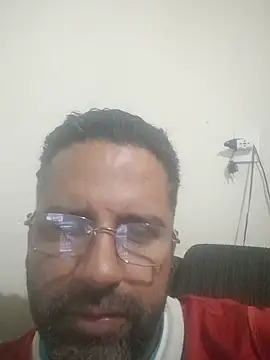 Snapshot of DOMINADOR5 chatting on March 9, 2025, 4:27 am DOMINADOR5 online show from March 9, 2025, 4:27 am