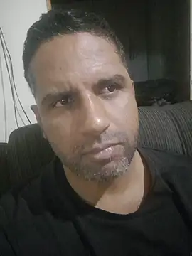 Snapshot of DOMINADOR5 chatting on February 25, 2025, 2:03 am DOMINADOR5 online show from February 25, 2025, 2:03 am