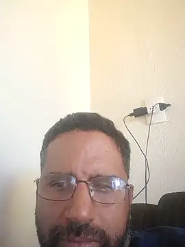 Snapshot of DOMINADOR5 chatting on March 11, 2025, 12:17 pm DOMINADOR5 online show from March 11, 2025, 12:17 pm