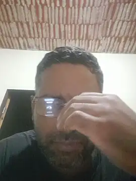 Snapshot of DOMINADOR5 chatting on March 3, 2025, 4:32 am DOMINADOR5 online show from March 3, 2025, 4:32 am