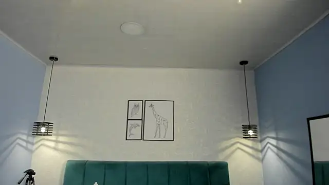 ninna curly online show from February 19, 2026, 1:35 am