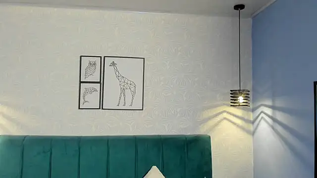 ninna curly online show from January 9, 2026, 4:41 am