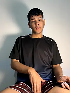 Santiago-Thompson online show from December 15, 2025, 6:47 pm