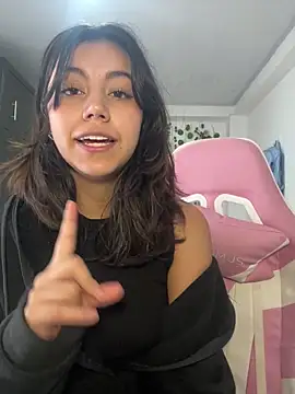 LiLy kIndly online show from October 12, 2025, 6:53 pm