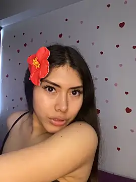 Dulce-Miranda online show from January 30, 2025, 9:04 pm