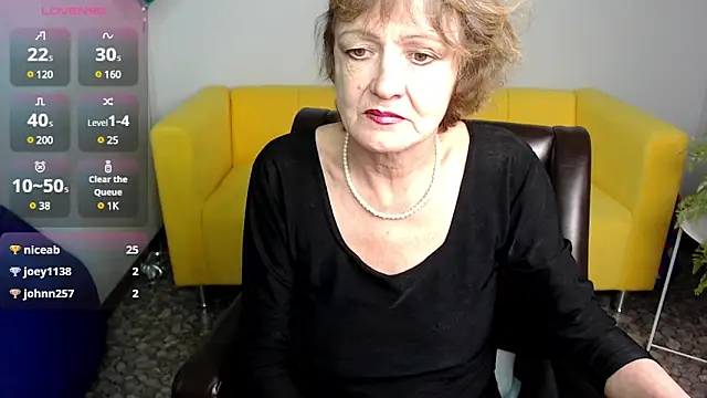 SexyGrandma  online show from February 24, 2025, 5:20 pm