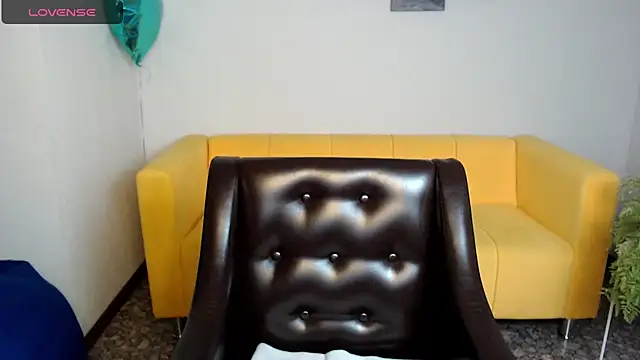 SexyGrandma  online show from March 5, 2025, 3:29 pm