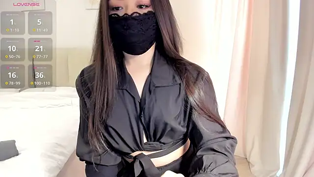 AyameAsakura online show from April 13, 2026, 11:14 am