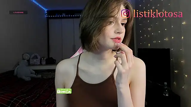 kookome online show from March 17, 2025, 2:52 am