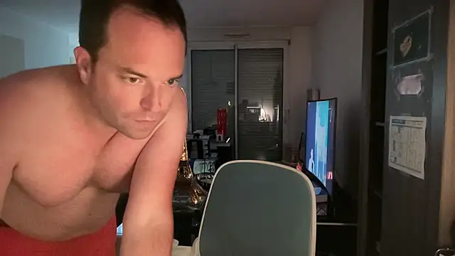 Funnyjul31 online show from April 19, 2026, 6:10 pm