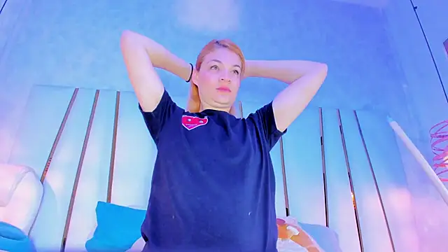 violet gray  online show from January 17, 2026, 11:25 am