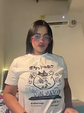 my cam online show from February 13, 2025, 4:00 am