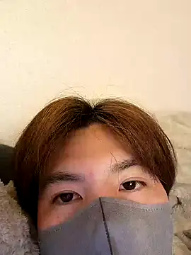 yuukee11111 online show from January 29, 2025, 3:22 am