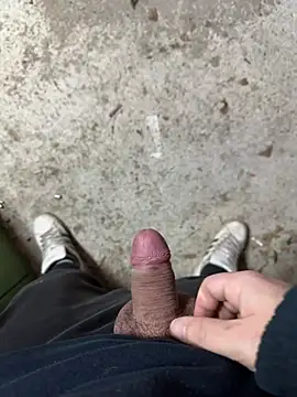 bigplut online show from February 22, 2025, 4:40 pm