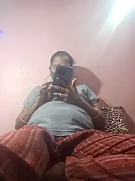 runi31 online show from March 19, 2025, 6:01 pm