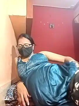 Snapshot of runi31 chatting on February 14, 2026, 5:24 pm runi31 online show from February 14, 2026, 5:24 pm