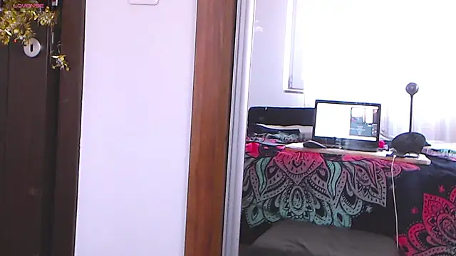 Ju-Hot online show from February 3, 2025, 2:45 pm