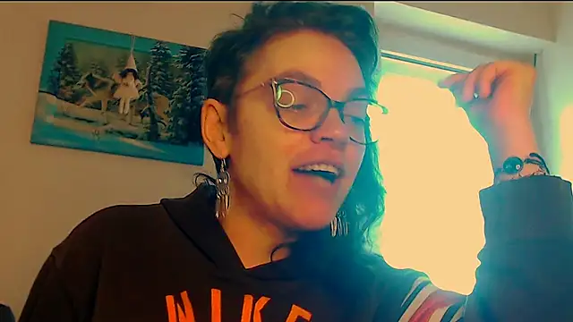 Ju-Hot online show from March 18, 2026, 1:57 pm