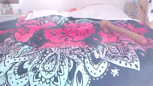 Ju-Hot online show from March 6, 2025, 8:37 pm