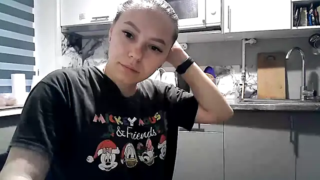 Misssweet s online show from October 10, 2025, 5:30 am