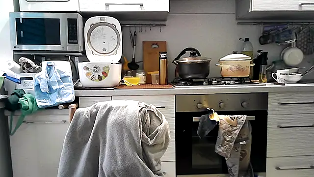 Misssweet s online show from March 4, 2025, 5:21 am