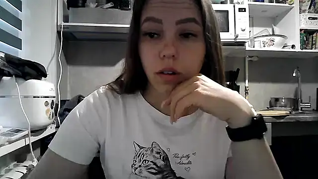 Misssweet s online show from September 12, 2025, 4:12 am