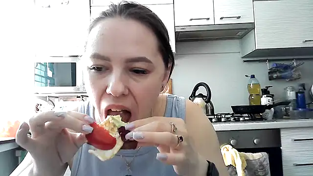 Misssweet s online show from February 28, 2025, 7:15 am