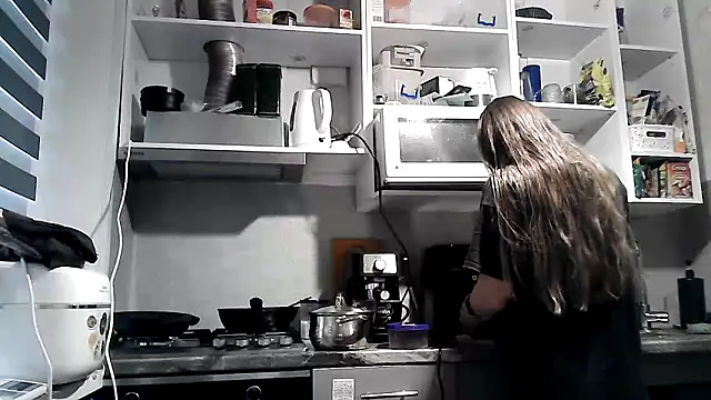 Misssweet s online show from September 14, 2025, 4:02 am