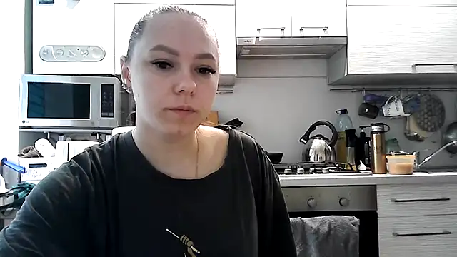 Misssweet s online show from March 11, 2025, 5:24 am