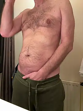 vincent1522 online show from March 3, 2025, 7:03 am