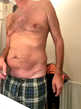 vincent1522 online show from September 17, 2025, 6:37 am