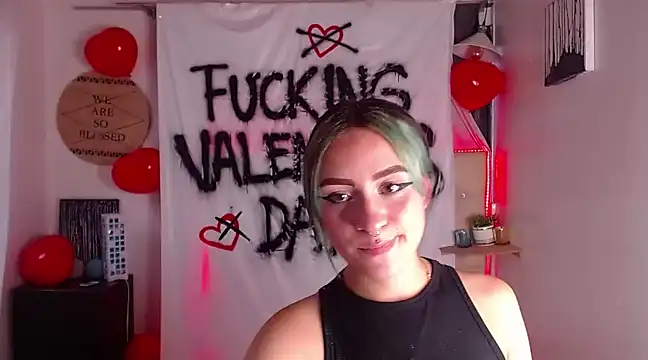 melodygirl   online show from February 15, 2025, 10:31 pm