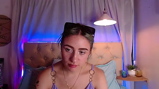 melodygirl   online show from March 2, 2025, 11:17 pm