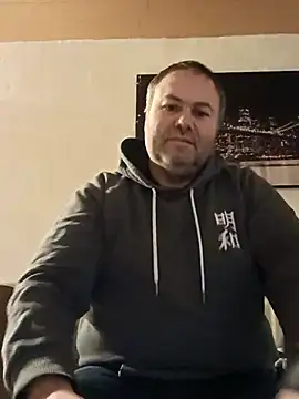 Pourleplasirs online show from February 21, 2025, 11:32 pm