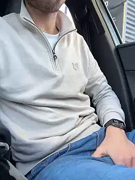 bullyboyy online show from February 26, 2025, 10:38 am