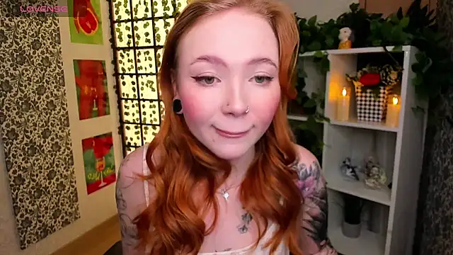 Maya Light online show from March 6, 2025, 1:48 am