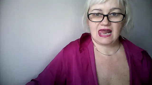 Mayya4321 online show from October 5, 2025, 6:26 am