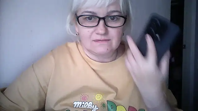 Mayya4321 online show from October 7, 2025, 1:12 pm