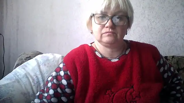 Mayya4321 online show from April 17, 2026, 9:01 am