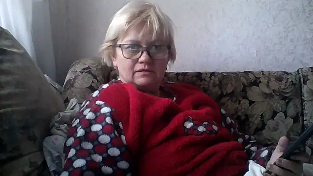 Snapshot of Mayya4321 chatting on May 7, 2026, 11:02 am Mayya4321 online show from May 7, 2026, 11:02 am