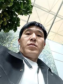 Snapshot of wadmma chatting on October 13, 2025, 12:07 pm wadmma online show from October 13, 2025, 12:07 pm