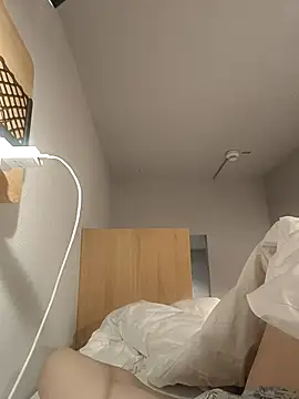 Snapshot of wadmma chatting on November 8, 2025, 8:34 pm wadmma online show from November 8, 2025, 8:34 pm