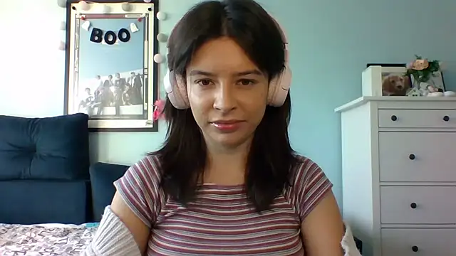 LariceSexy online show from October 3, 2025, 12:17 pm