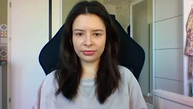 LariceSexy online show from February 28, 2026, 1:11 pm