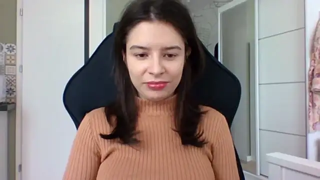 LariceSexy online show from January 8, 2026, 1:06 pm