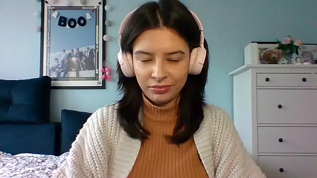 LariceSexy online show from October 24, 2025, 12:15 pm