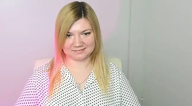 Lola moree online show from March 19, 2025, 3:29 pm